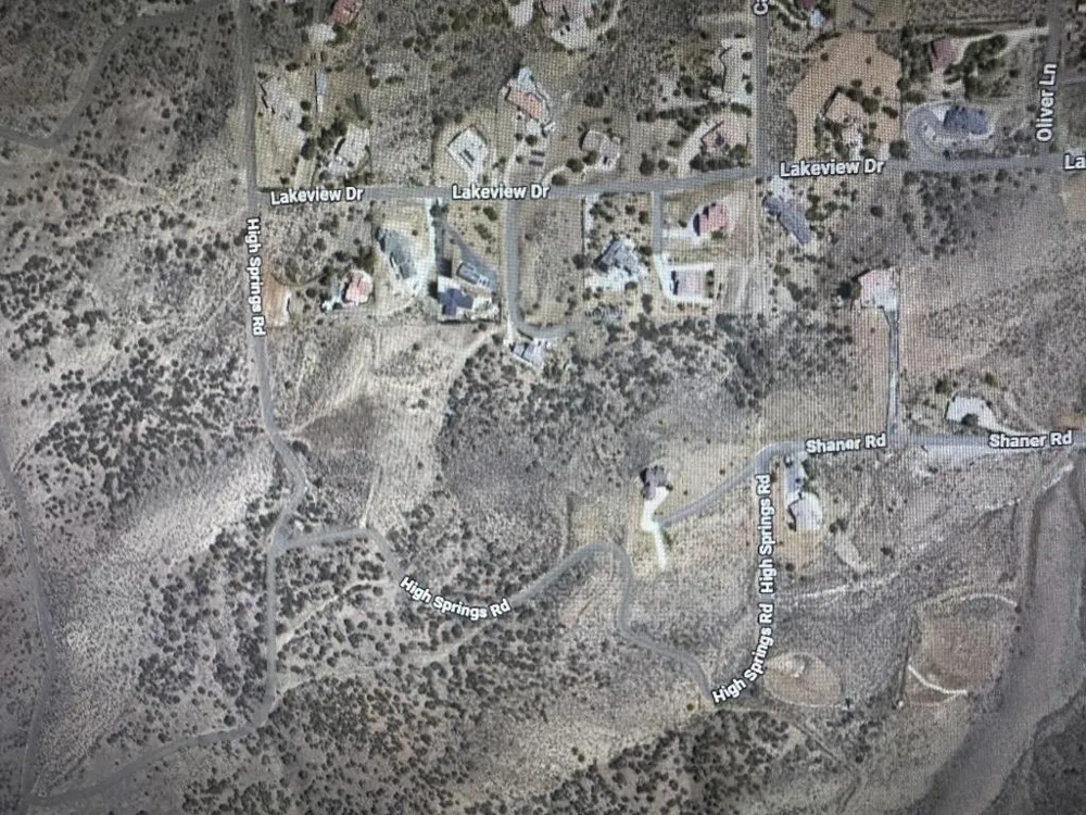 1 Camares Drive Palmdale, CA 93551