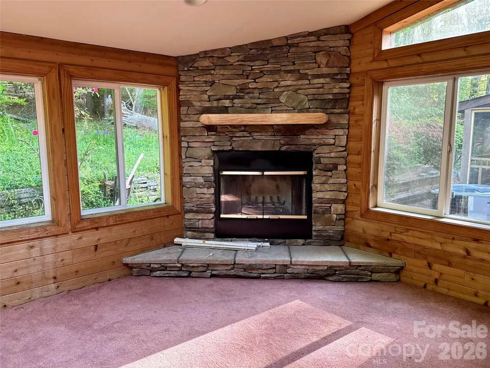 44 Sagebrush Circle Etowah, NC 28729