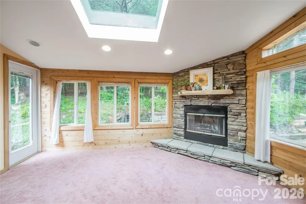 44 Sagebrush Circle Etowah, NC 28729