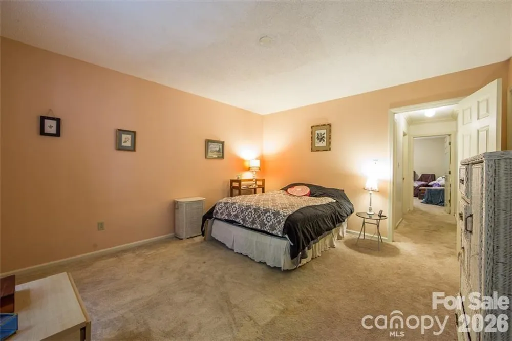 44 Sagebrush Circle Etowah, NC 28729