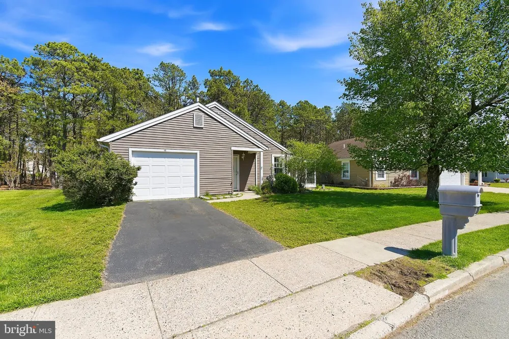 13 ABBEY COURT Forked River, NJ 08731