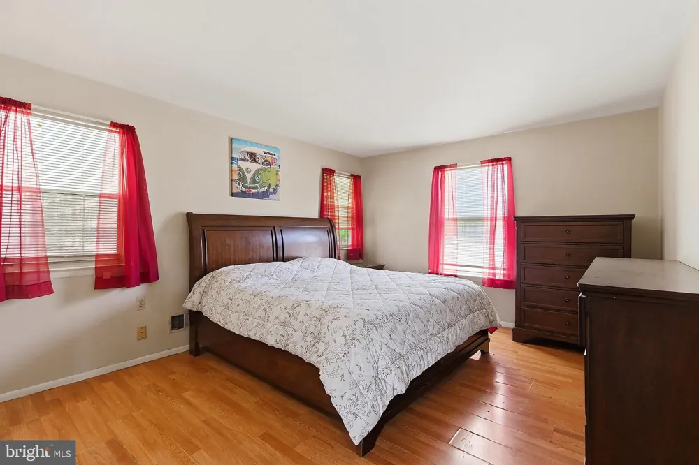 13 ABBEY COURT Forked River, NJ 08731