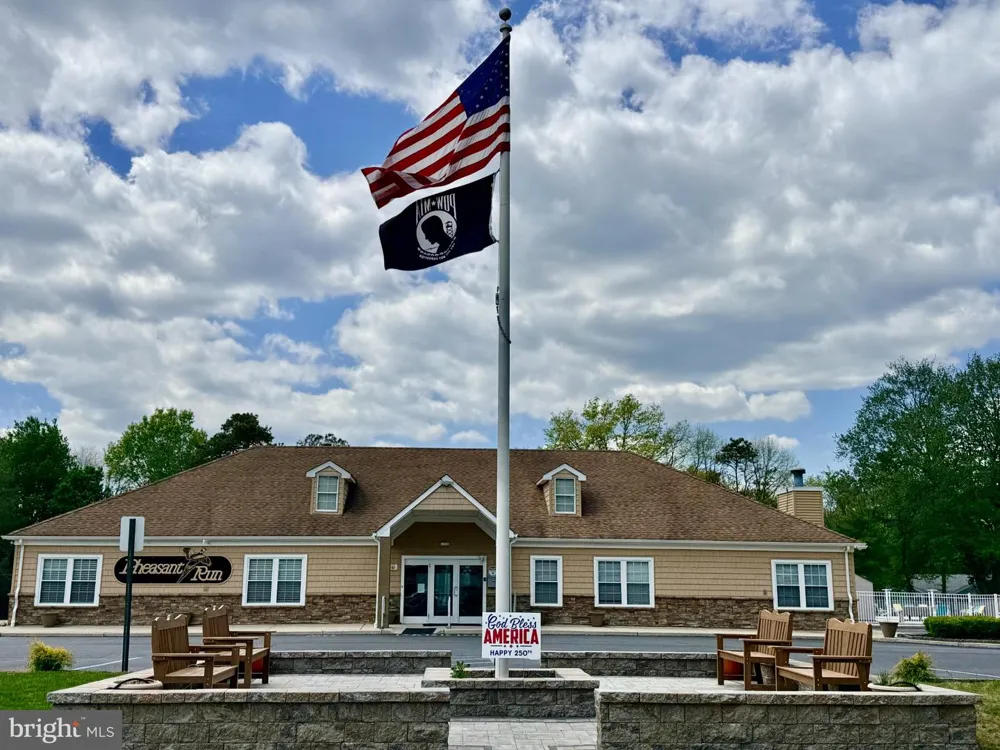 13 ABBEY COURT Forked River, NJ 08731