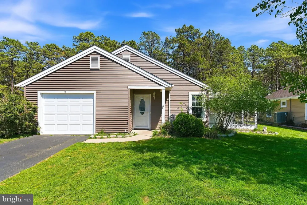 13 ABBEY COURT Forked River, NJ 08731