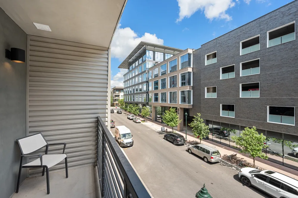 1701 Simond Avenue #201 Austin, TX 78723