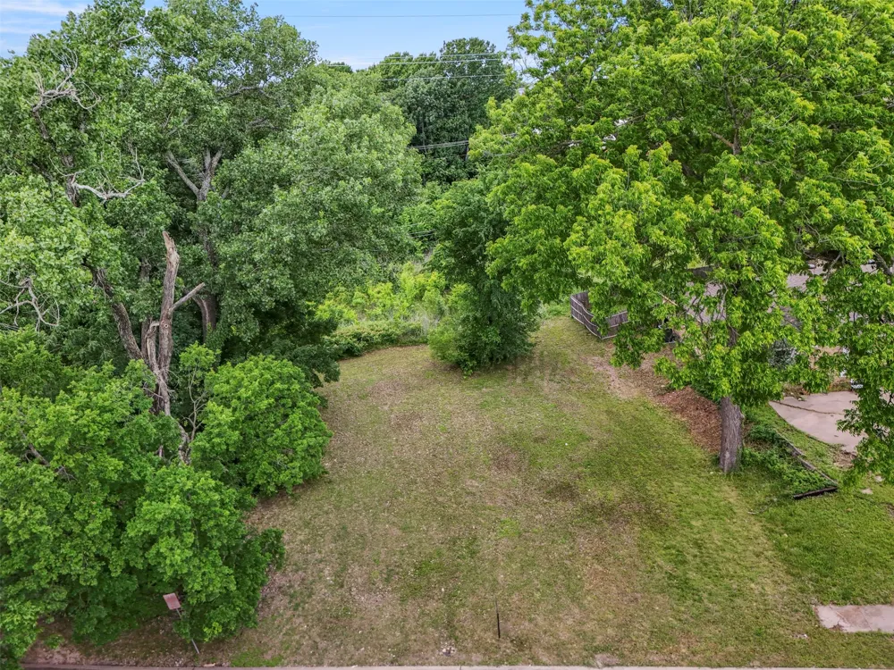 5101 Edgewater Drive Rowlett, TX 75088