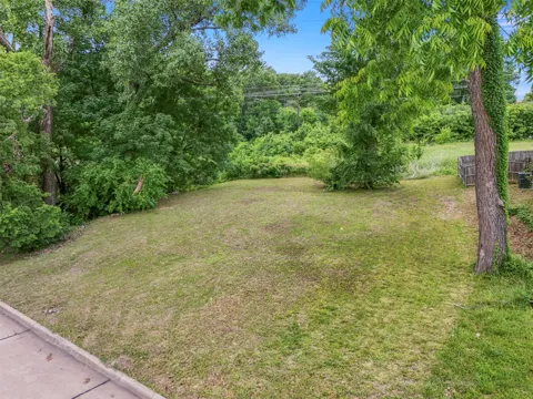 5101 Edgewater Drive