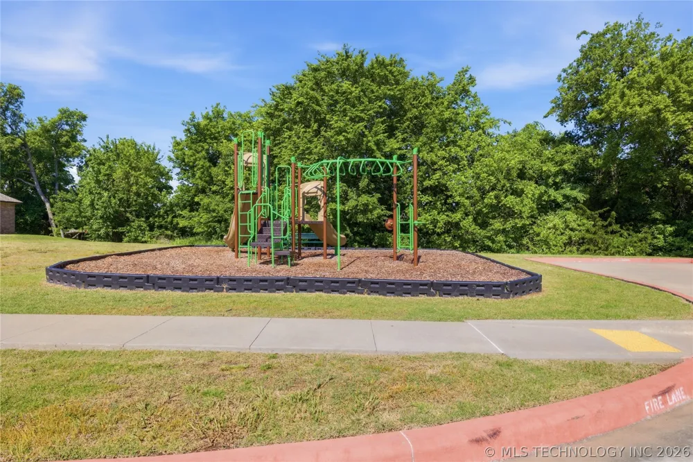 101 S 47th Street Broken Arrow, OK 74014