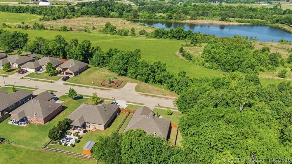 101 S 47th Street Broken Arrow, OK 74014