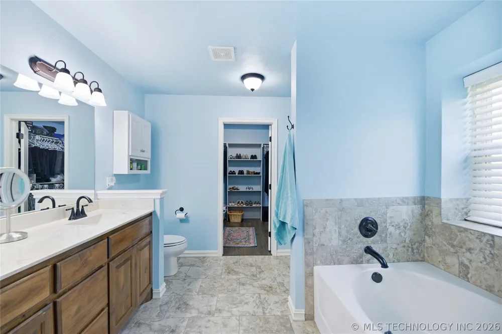 101 S 47th Street Broken Arrow, OK 74014