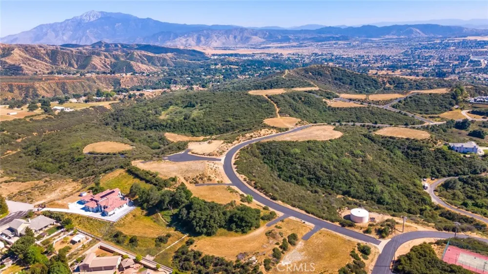 39501 Eastview Court Yucaipa, CA 92399