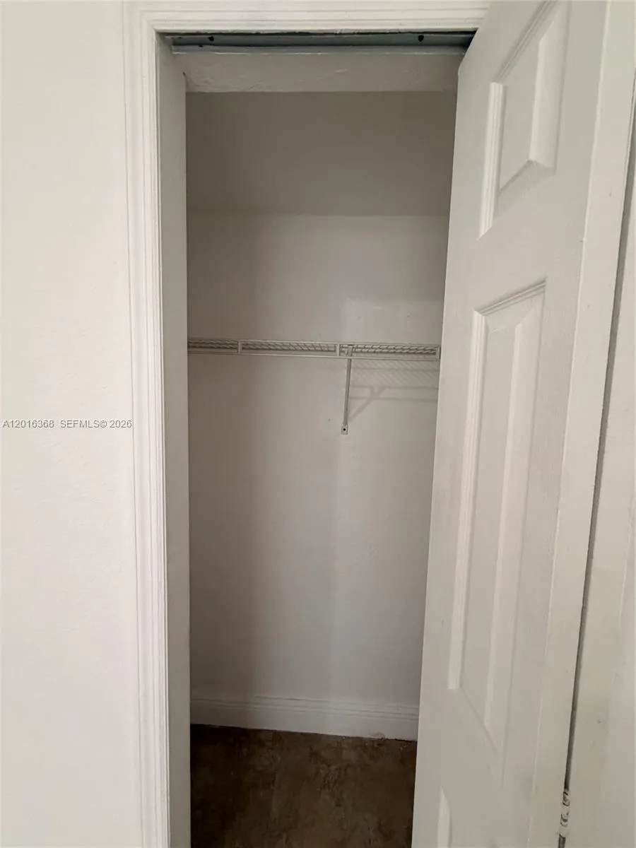 219 NW 10th St #2 Miami, FL 33136