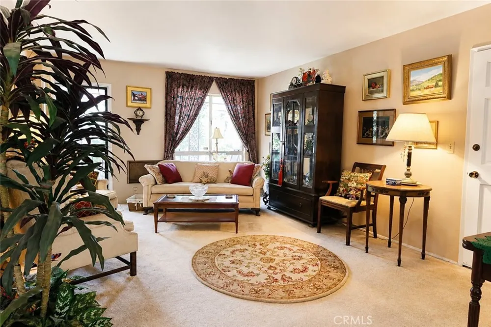 660 S Glassell #100 Orange, CA 92866