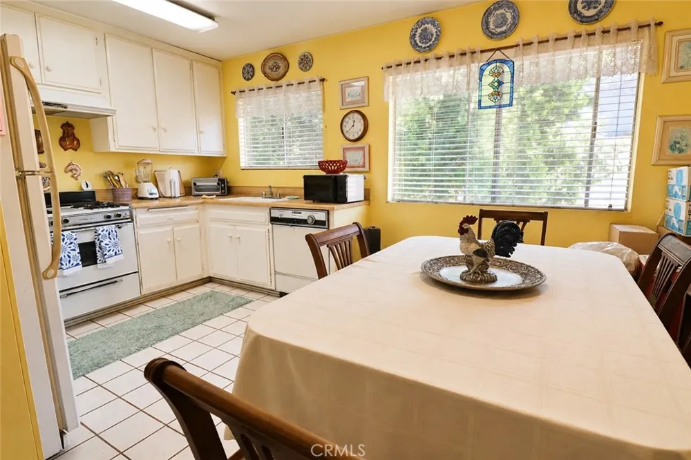 660 S Glassell #100 Orange, CA 92866