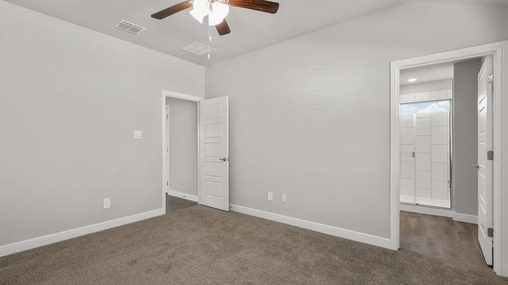 154 DAVIS LANE Newark, TX 76071