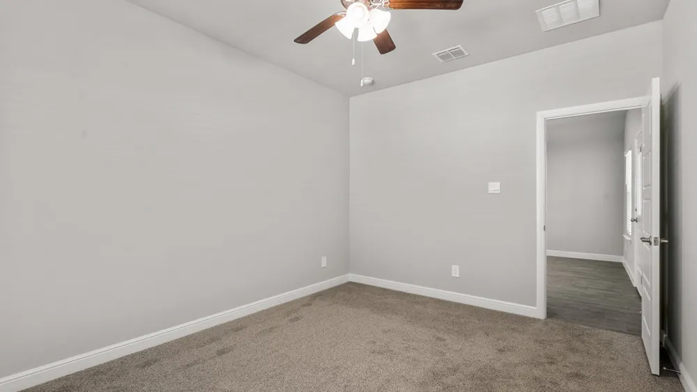 154 DAVIS LANE Newark, TX 76071