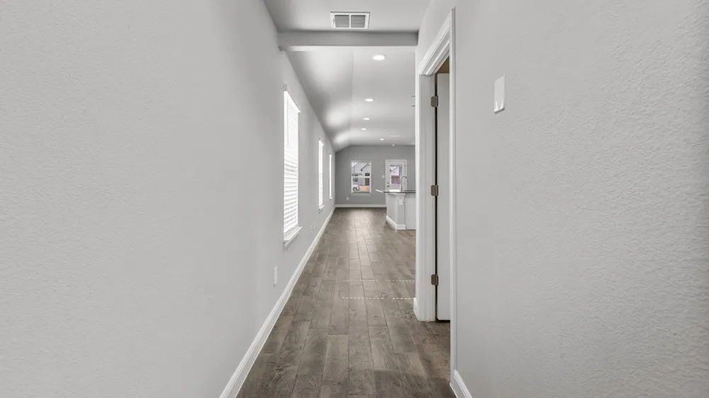 154 DAVIS LANE Newark, TX 76071
