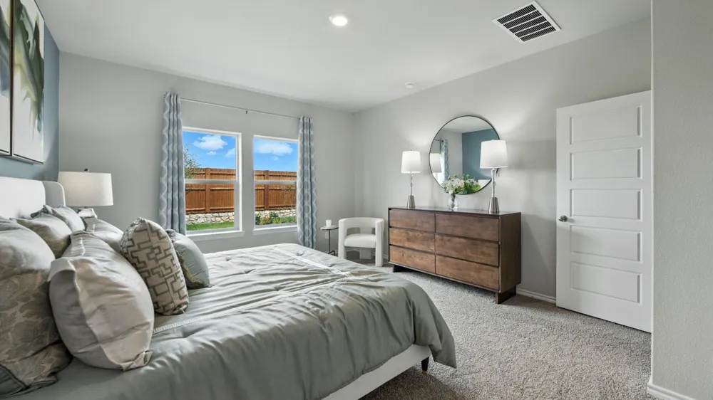 150 DAVIS LANE Newark, TX 76071