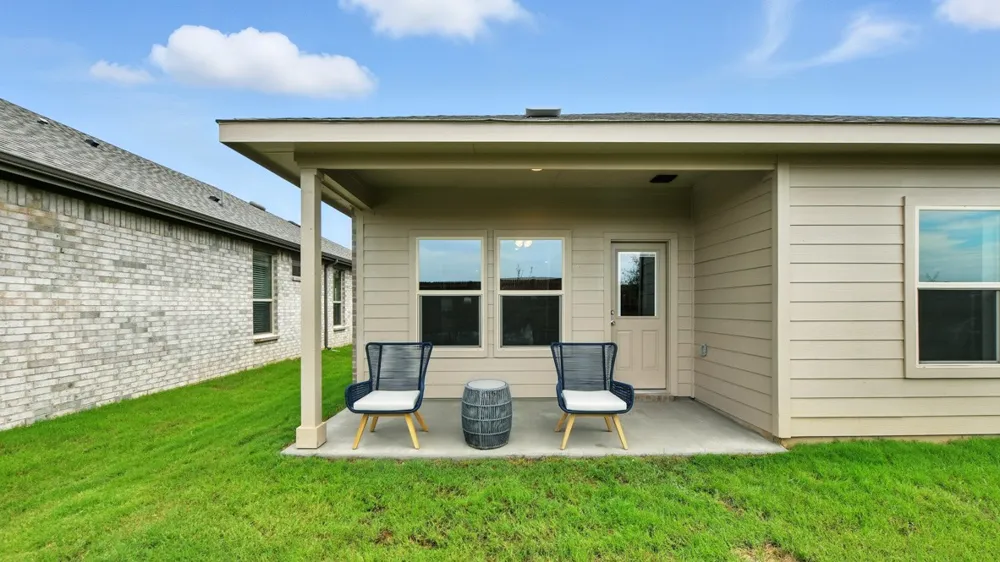 150 DAVIS LANE Newark, TX 76071