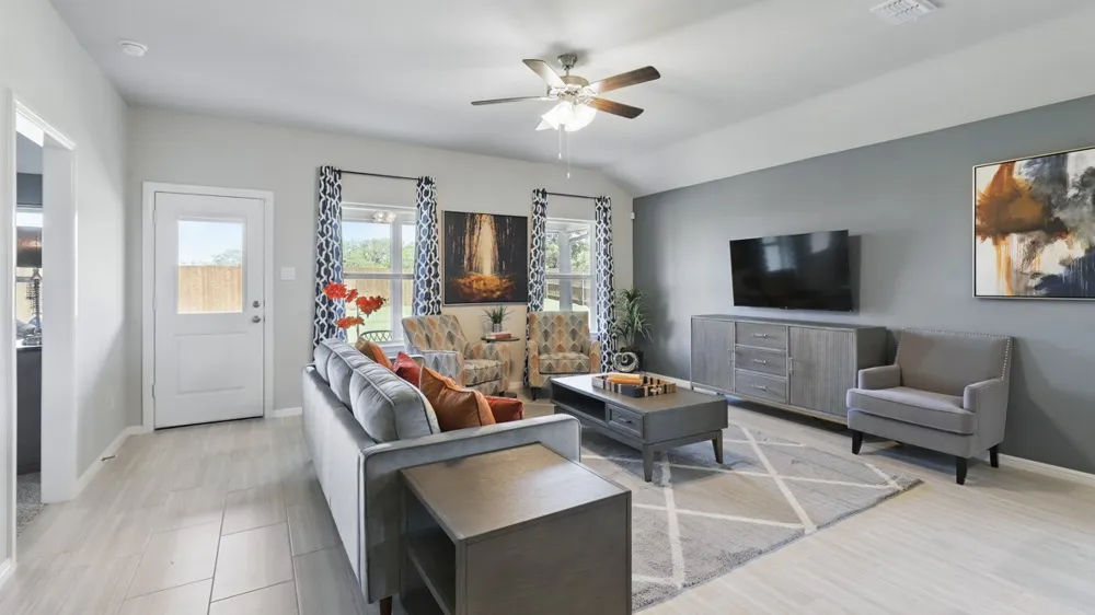 121 TUMBLEWEED DRIVE Newark, TX 76071