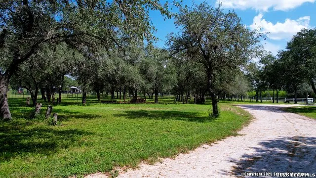 6203 Fm 673 Beeville, TX 78102