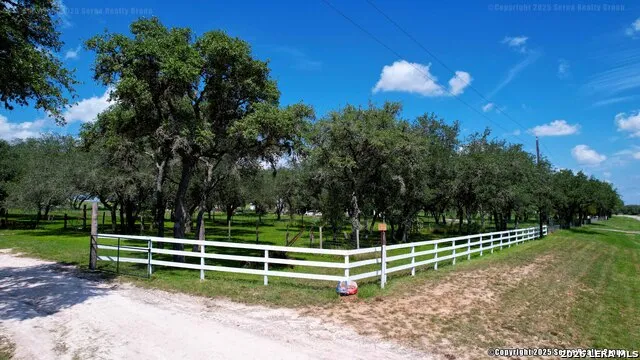 6203 Fm 673 Beeville, TX 78102