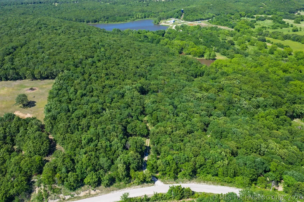 5295 Adams Road Mounds, OK 74047