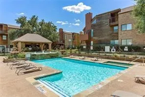 2300 Bamboo Drive #N114 Arlington, TX 76006