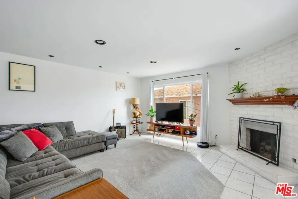 1440 W 9th Street #2 San Pedro, CA 90732