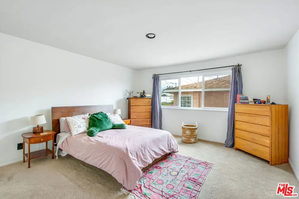 1440 W 9th Street #2 San Pedro, CA 90732