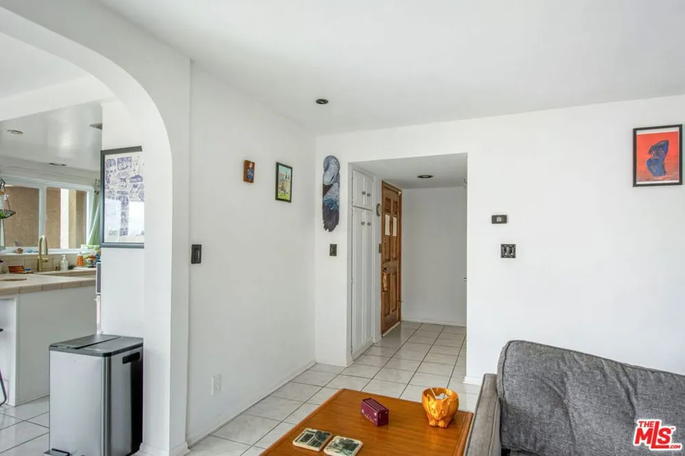 1440 W 9th Street #2 San Pedro, CA 90732