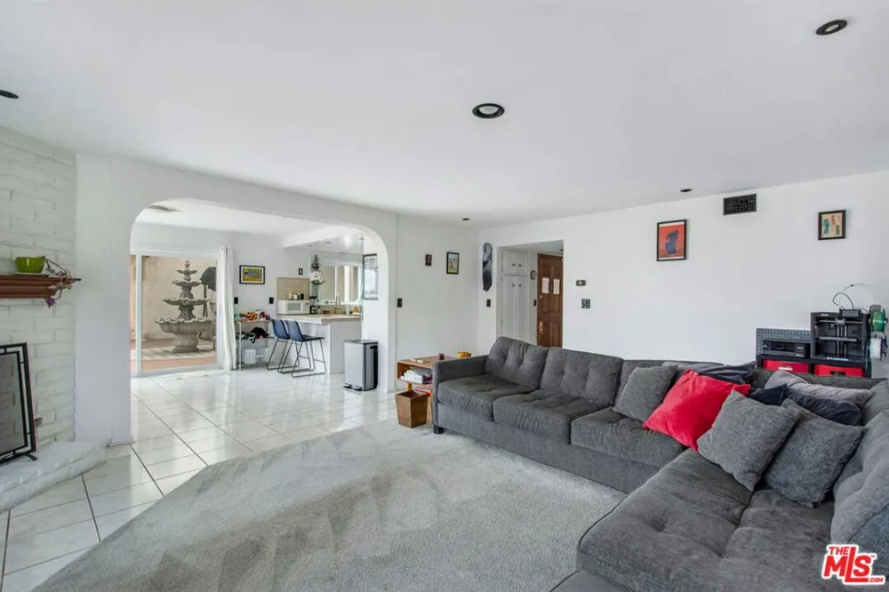 1440 W 9th Street #2 San Pedro, CA 90732