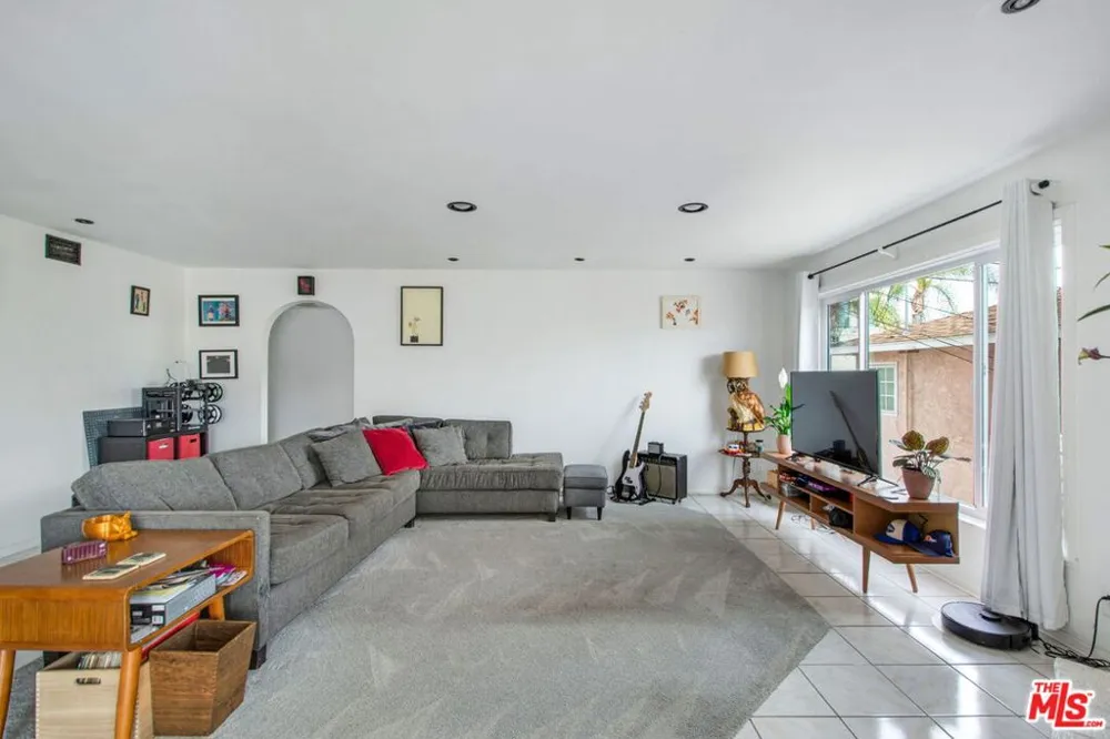 1440 W 9th Street #2 San Pedro, CA 90732