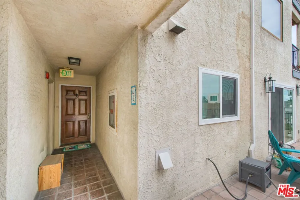 1440 W 9th Street #2 San Pedro, CA 90732