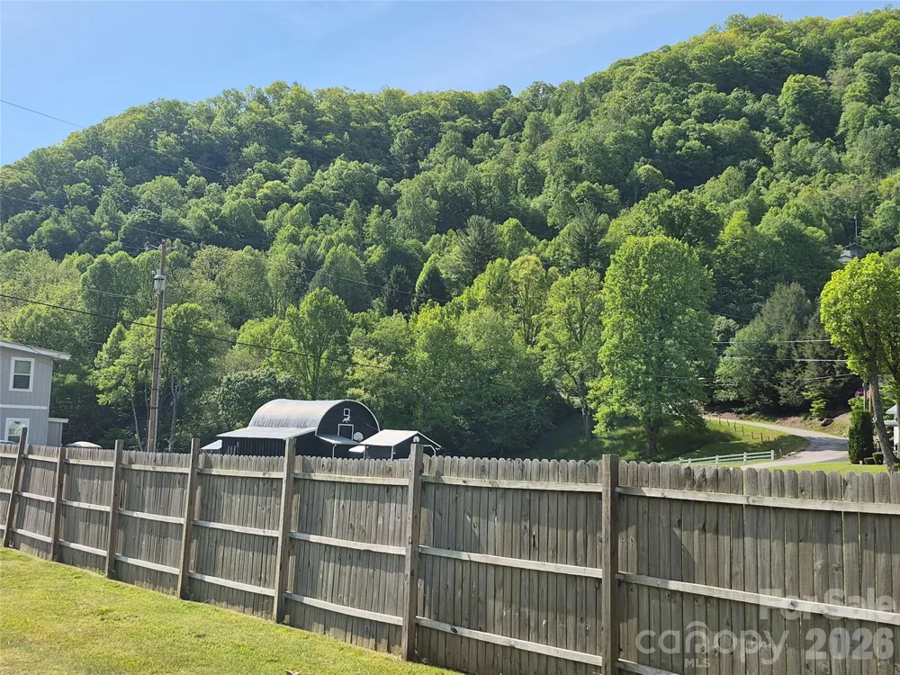 5 Gibson Drive Maggie Valley, NC 28751