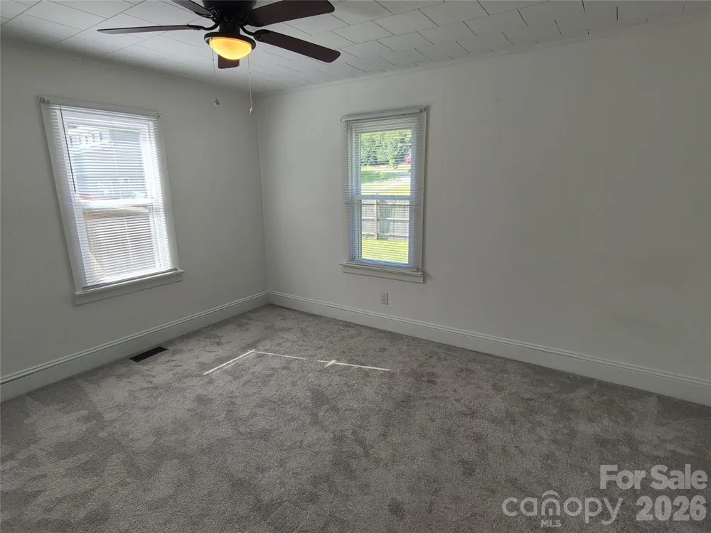 5 Gibson Drive Maggie Valley, NC 28751