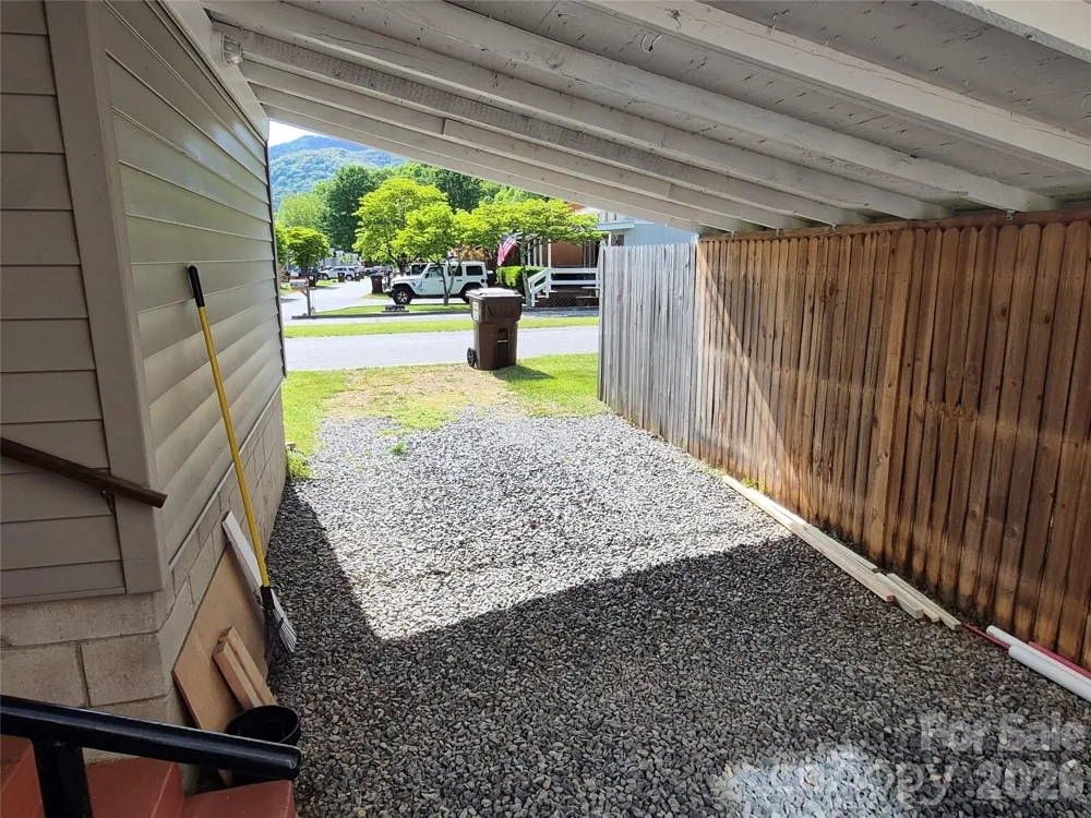 5 Gibson Drive Maggie Valley, NC 28751