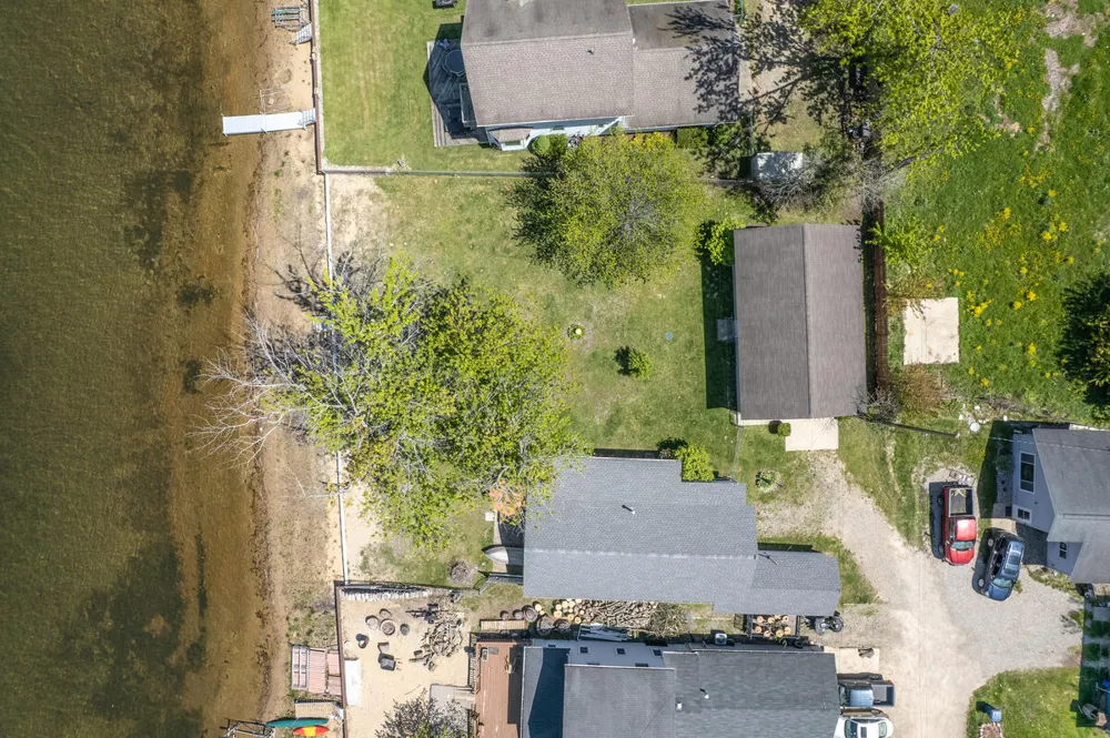 11334 E Shore Drive Barry Township, MI 49046