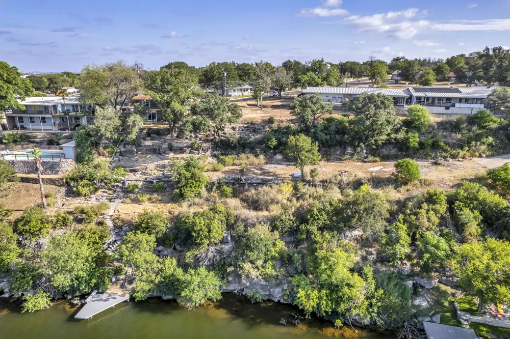 2800 Circle Drive Marble Falls, TX 78654