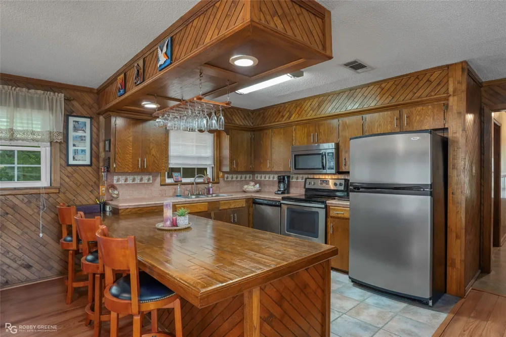 664 Featherston Road Homer, LA 71040