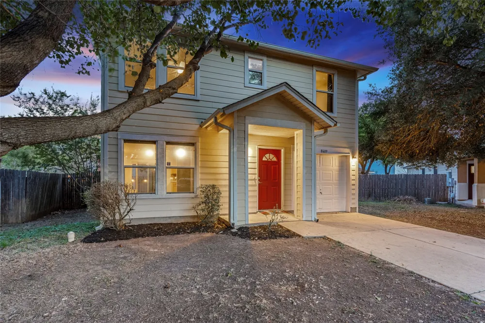 8609 Claude Court Austin, TX 78747