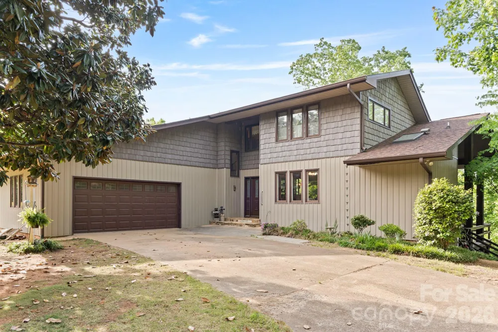 415 Reel Hollow Road Marion, NC 28752