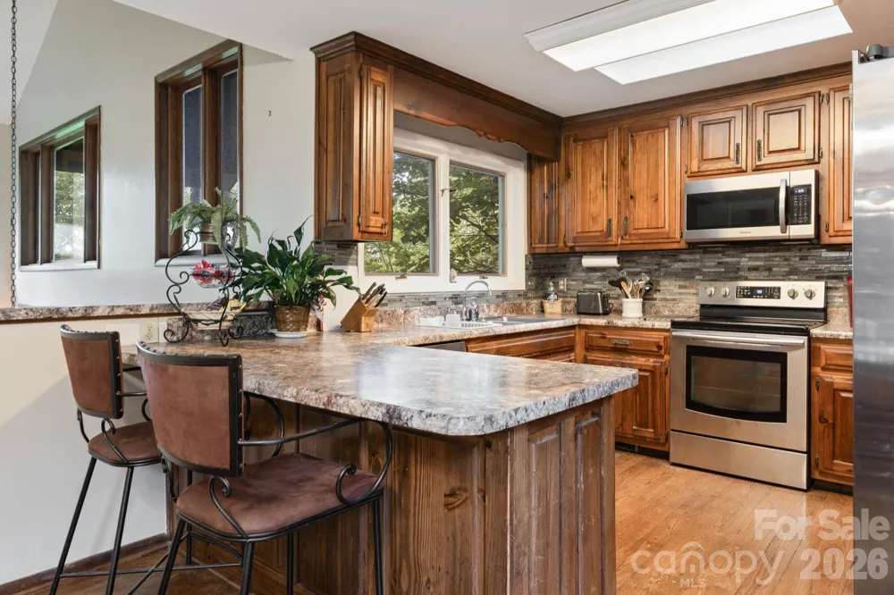 415 Reel Hollow Road Marion, NC 28752