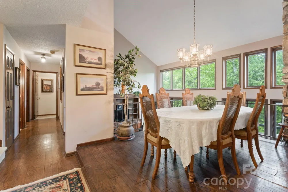 415 Reel Hollow Road Marion, NC 28752