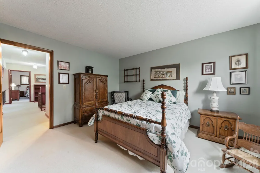 415 Reel Hollow Road Marion, NC 28752