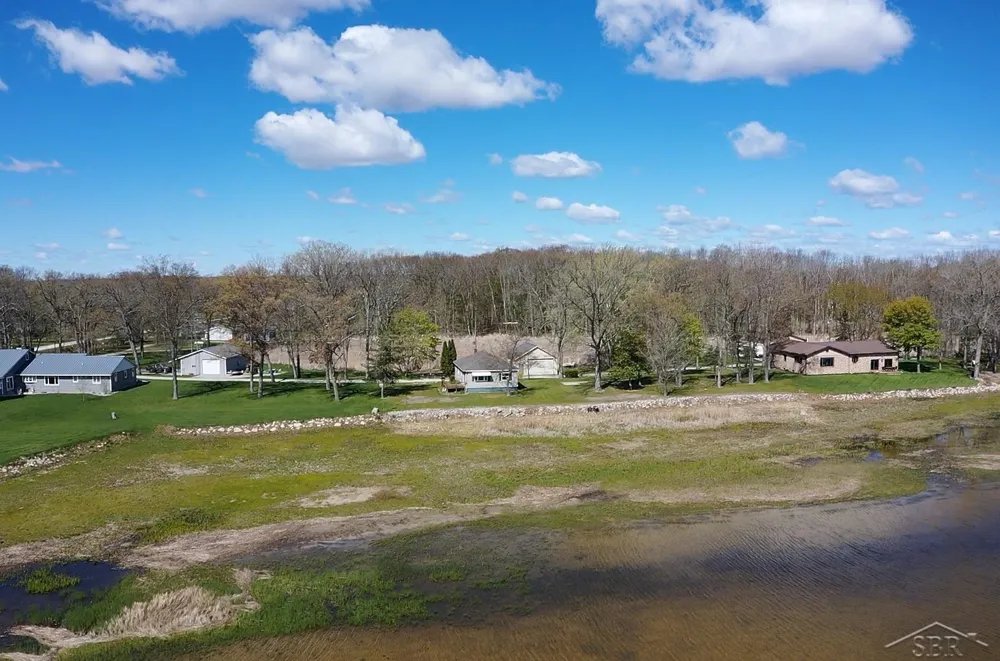 2788 Saginaw Bay Shore Drive Fraser Township, MI 48650
