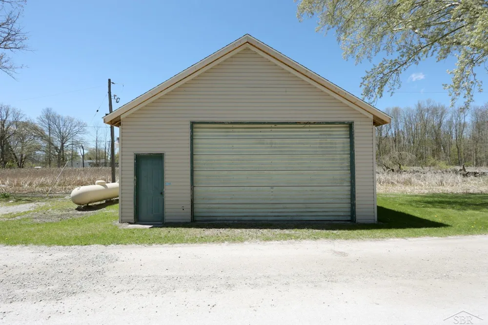 2788 Saginaw Bay Shore Drive Fraser Township, MI 48650