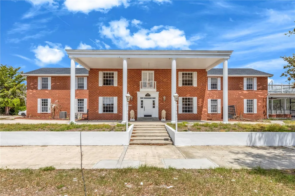 1585 S CARPENTER ROAD Titusville, FL 32796