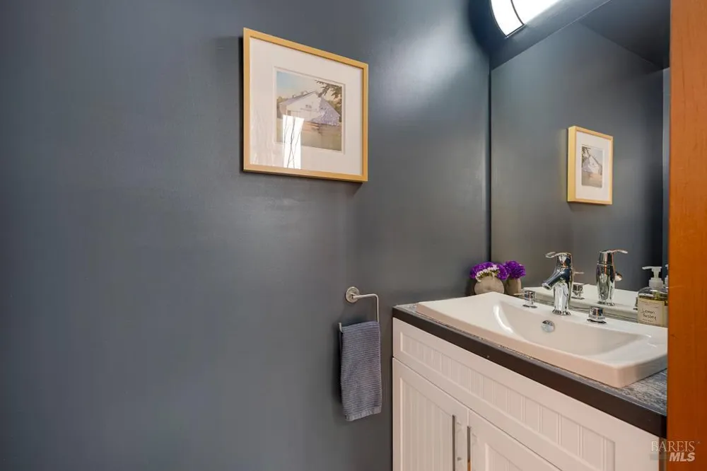 21995 Ansel Court Jenner, CA 95450