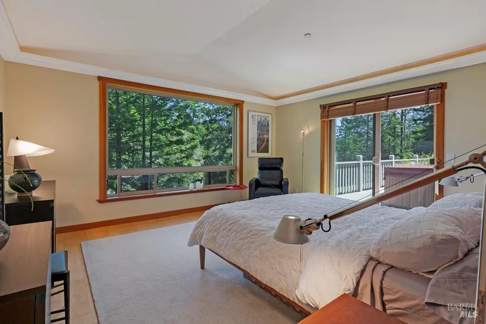 21995 Ansel Court Jenner, CA 95450